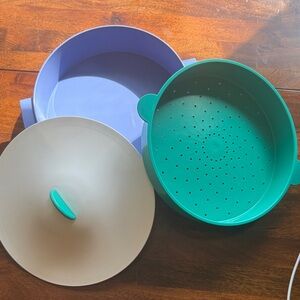 Tupperware Microwave Steamer Set